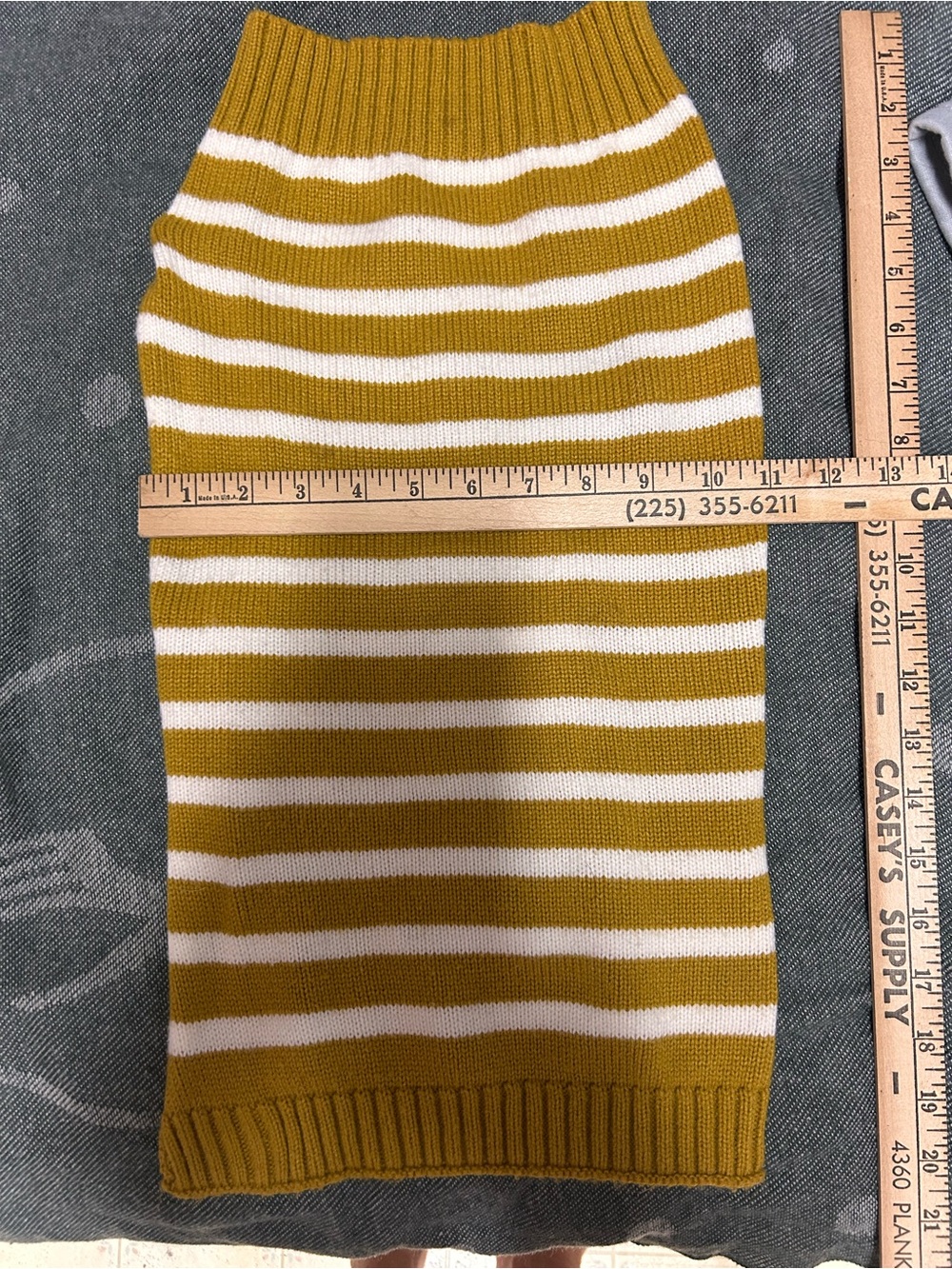 Striped Mustard & White Knit Dog Sweater - Unbranded size medium